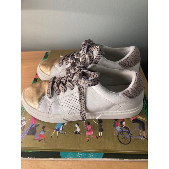 Art Class Cute Sneakers ~ Golden Goose Like ~ White Gold & Animal Print ~ Sz 2 - Picture 2 of 7
